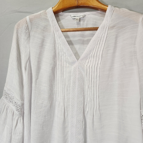 Counterparts White Lace Accent Blouse - Picture 5 of 10